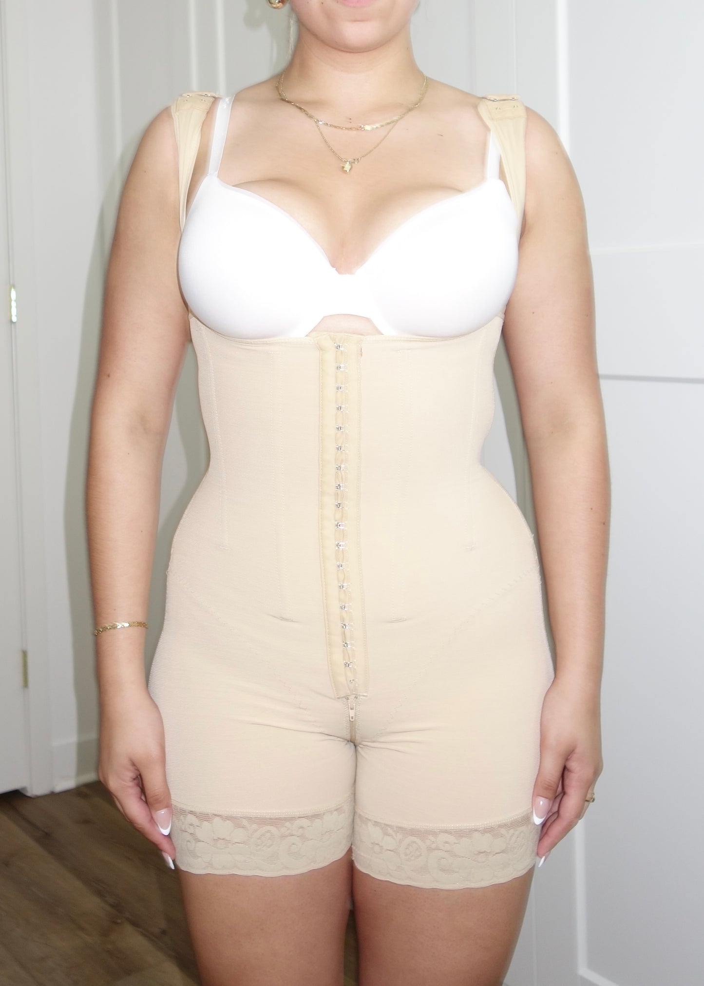Cecilia Faja- 360 Compression Full Body Shaper with Bust & Booty Lifting Effect